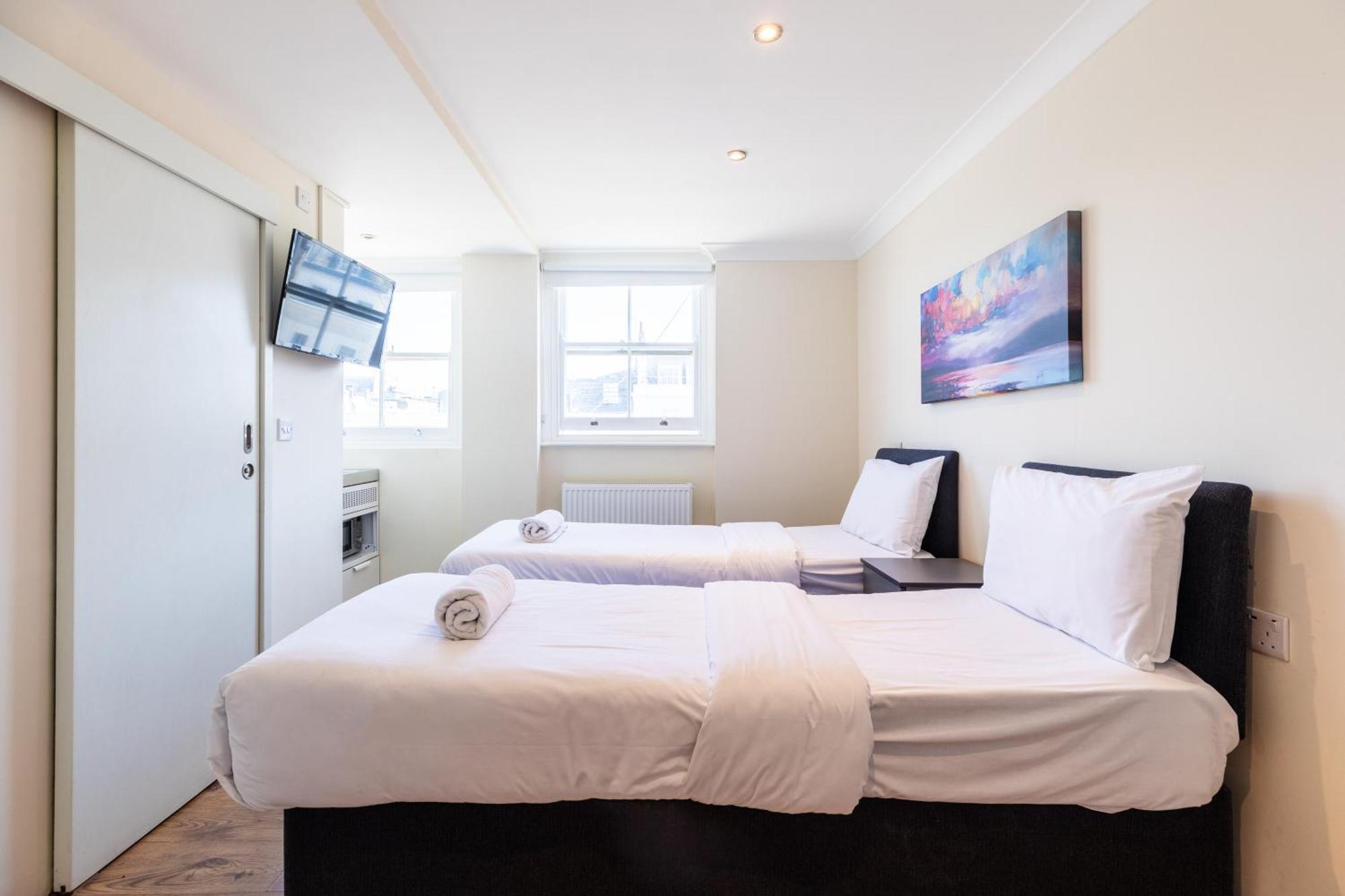 The Chapter Hotels - Hyde Park London Phòng bức ảnh